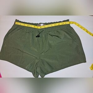 2pr No Boundaries Pink and Olive Shorts Set